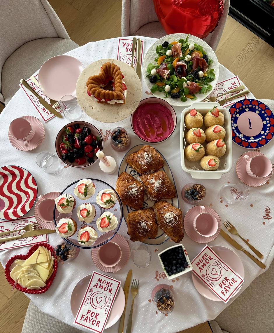  | Author: Privatna arhiva