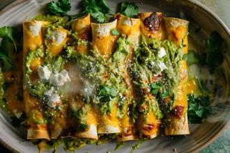 zelene enchilade, enchiladas verdes