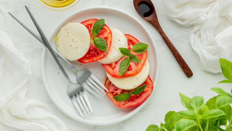 salata caprese