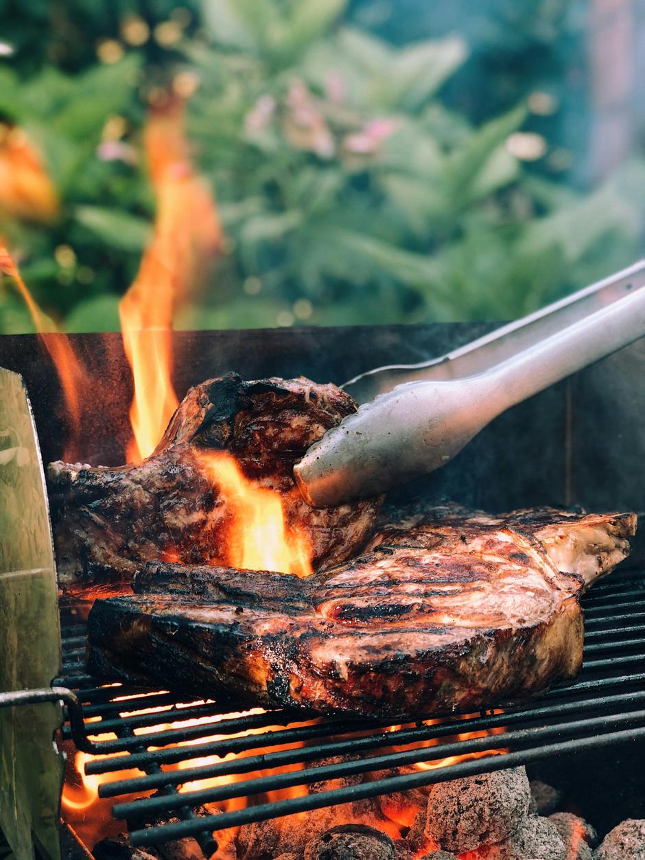 meso, steak, grill, roštilj | Author: Paul Hermann/Unsplash