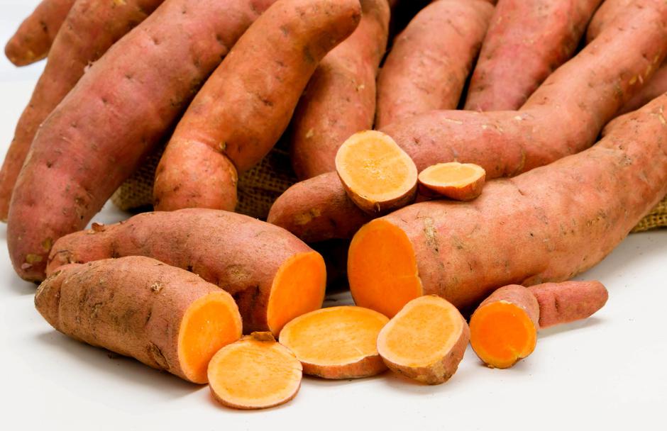 sweet potatoes | Author: Lamai Prasitsuwan / Vecteezy