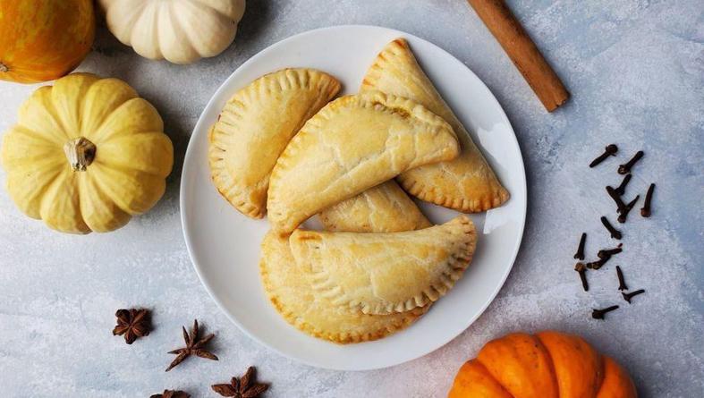 slatke empanade s bundevom