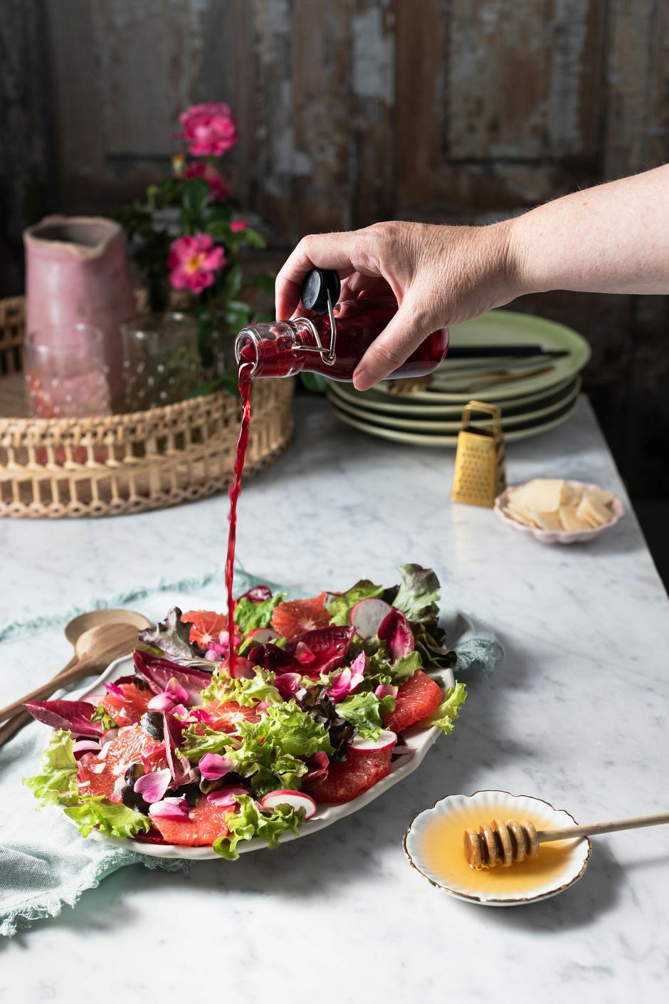 salata, dresing, ocat, kvasina | Author: Olivie Strauss/Unsplash