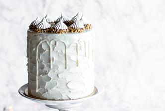 Čarobna zimska torta od čokolade i lješnjaka