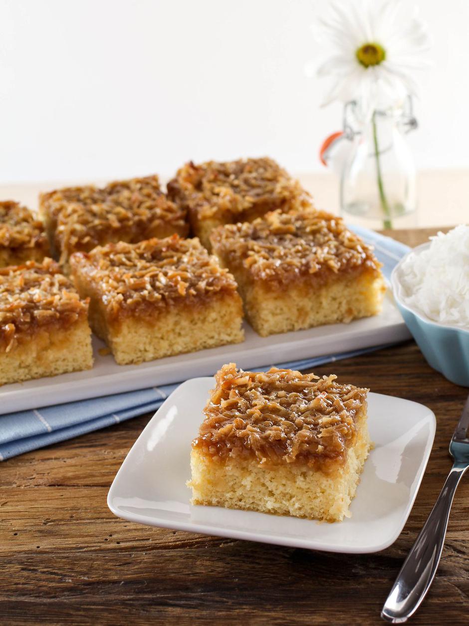 lijeni kolač od kokosa | Author: Tori Avey/Pinterest