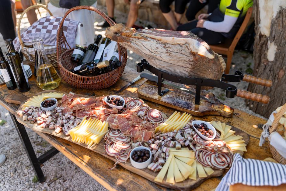Gourm-E-Bike | Author: Manuel Paljuh