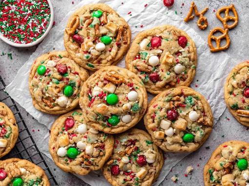 Santa's Trash Cookies