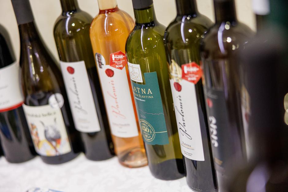 kvarner wines, decanter | Author: Ivor MaÅ¾ar