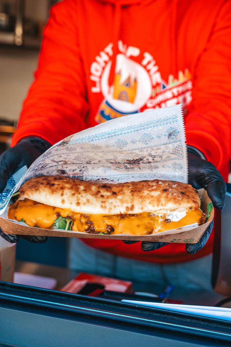 jinglingz advent | Author: Iven Mastin