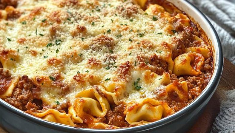 Zapečeni tortelini s mesom i sirom