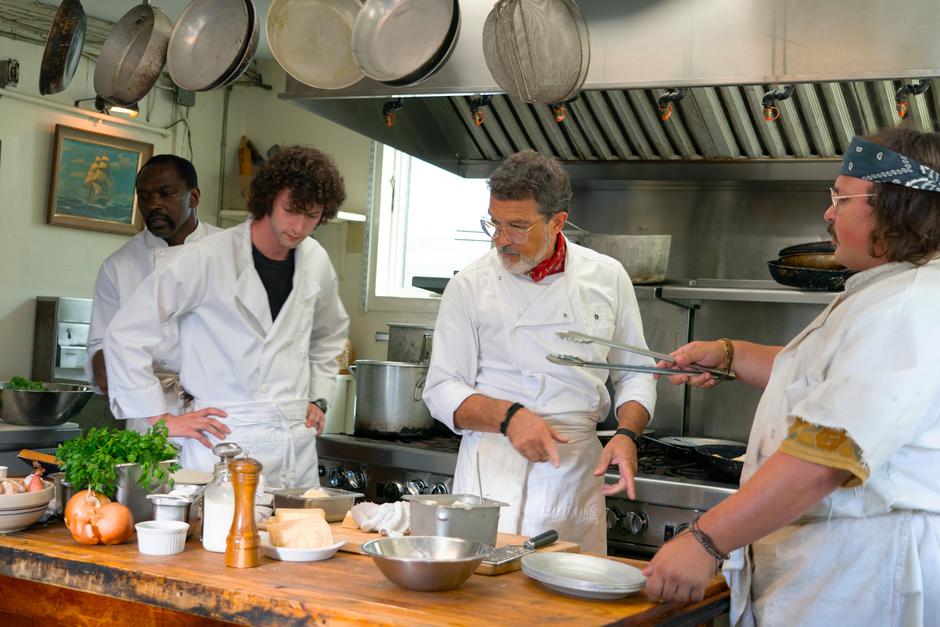  | Author: Editus