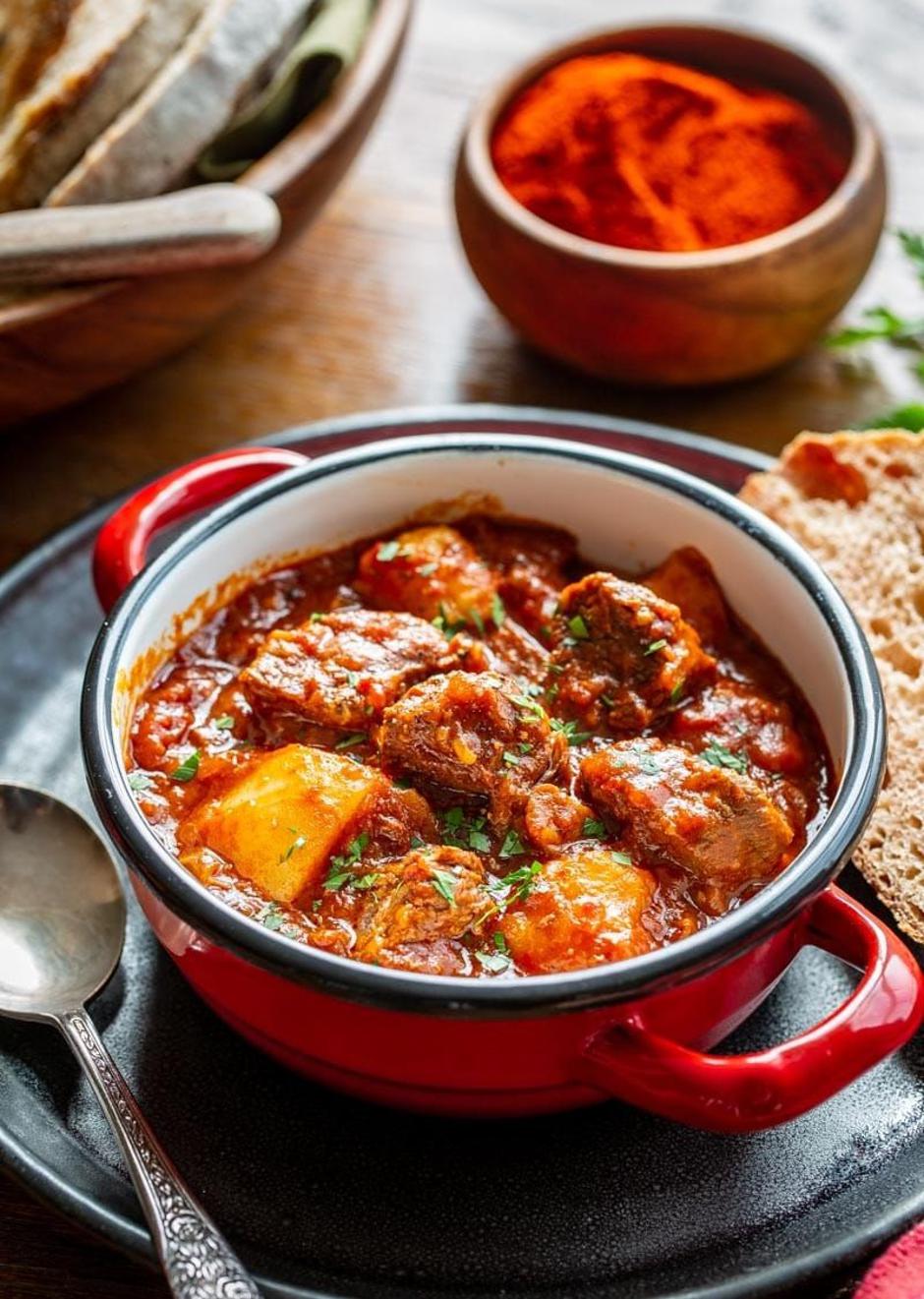 gulaš | Author: Widya/Pinterest