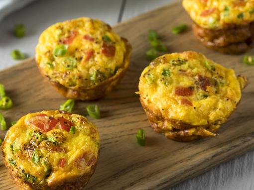 Muffini od jaja, šunke i sira