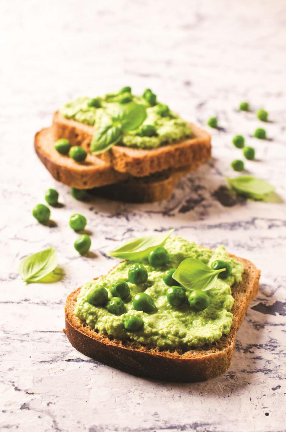 humus od graška | Author: Shutterstock