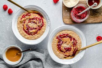 zobena kaša s maslacem od kikirikija