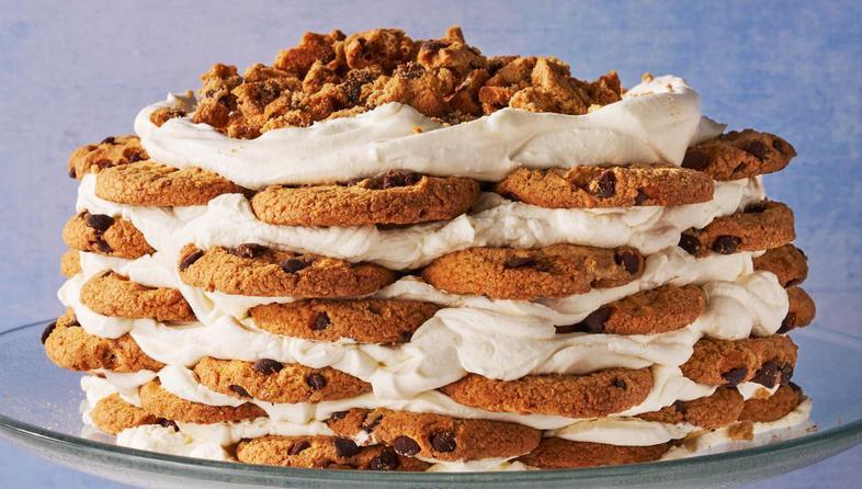 torta od keksa s komadićima čokolade