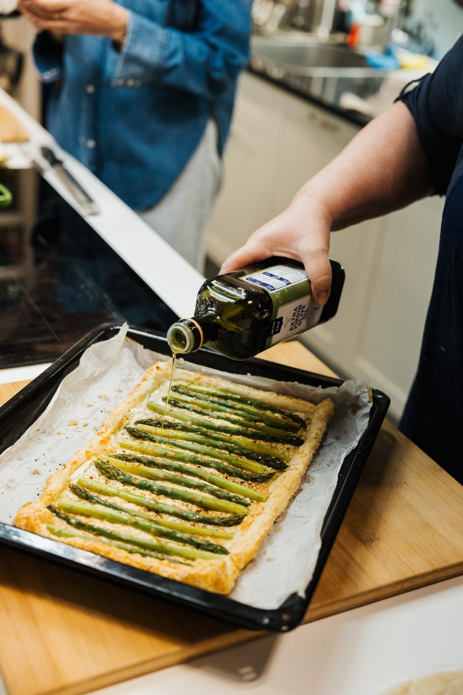 suzy i vanja | Author: Ante Dvoravić