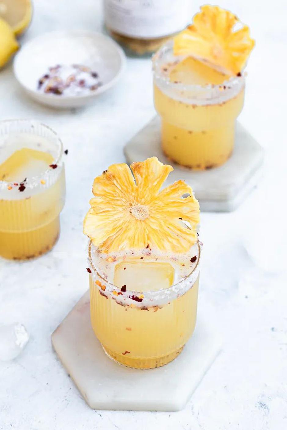 pineapple margarita, margarita s ananasom | Author: Andrea Love, Eatnik/Pinterest