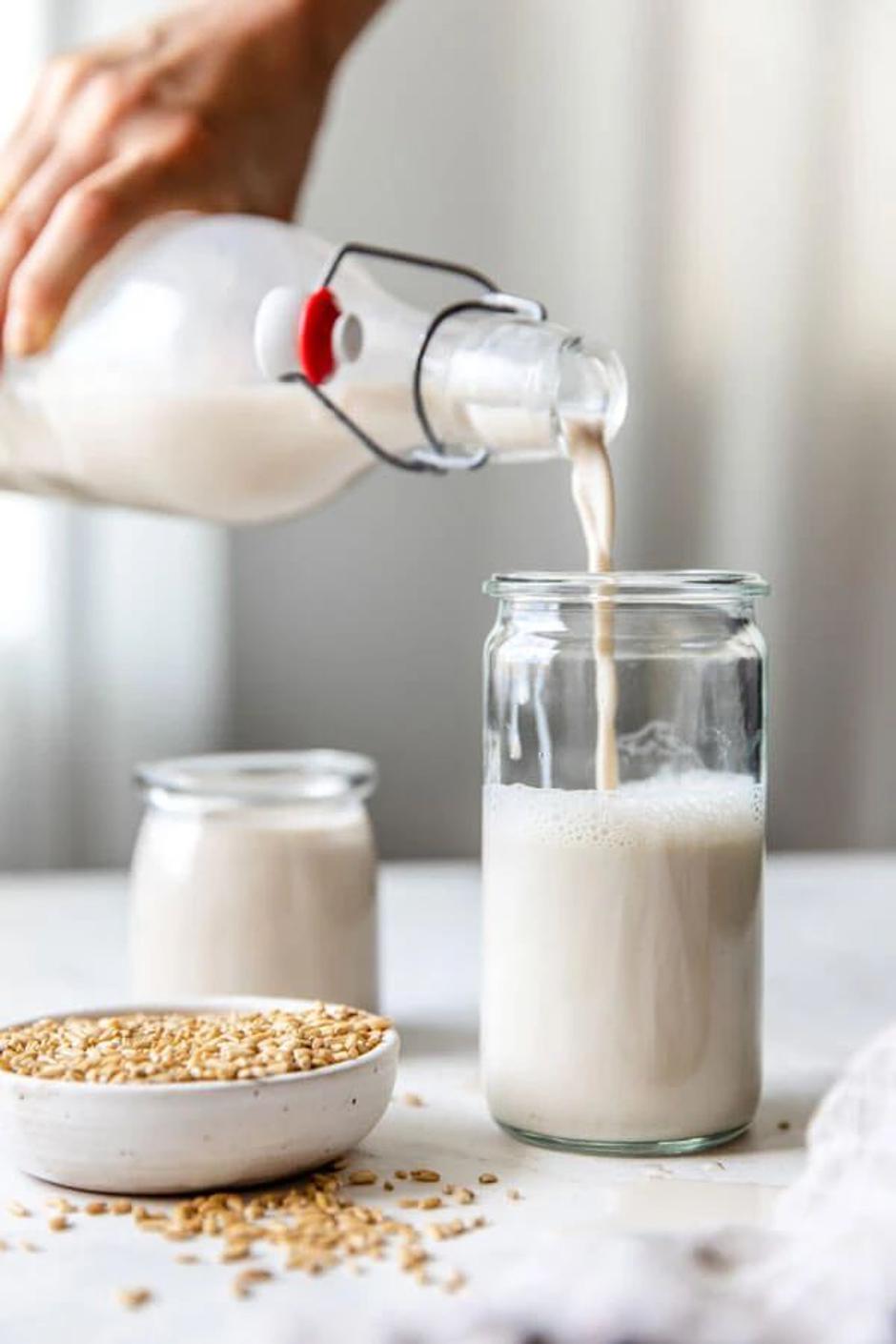 zobeno mlijeko | Author: Almond Cow/Pinterest