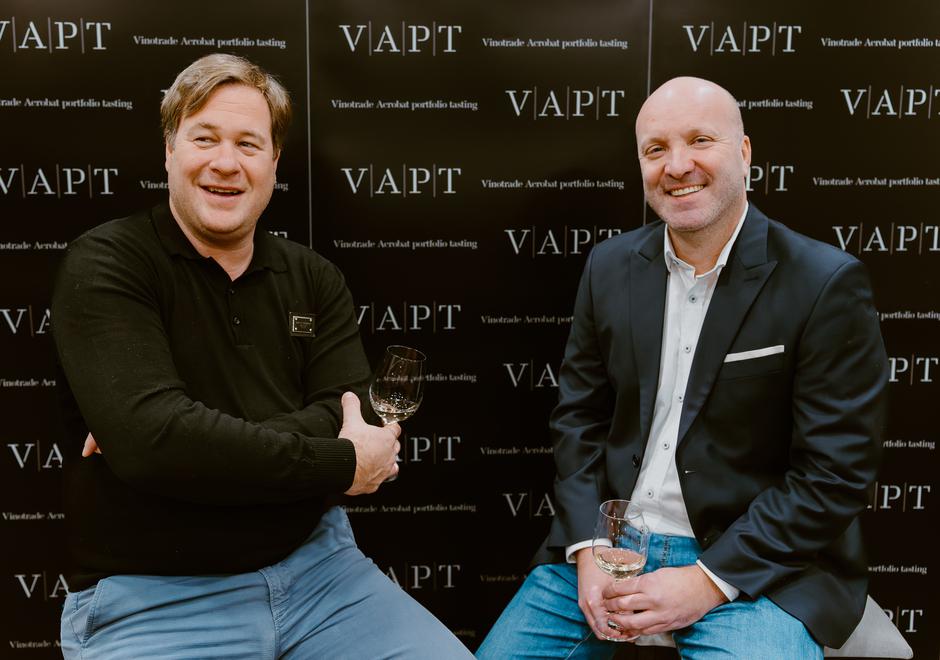 VAPT | Author: Dora Šikulec