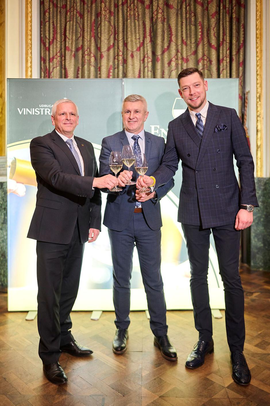 vinistra en primeur | Author: Merlo De Graia