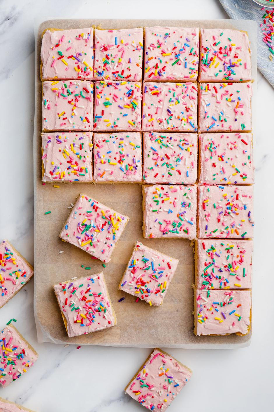 sugar cookie bars | Author: Amanda D'Ottavio/Pinterest