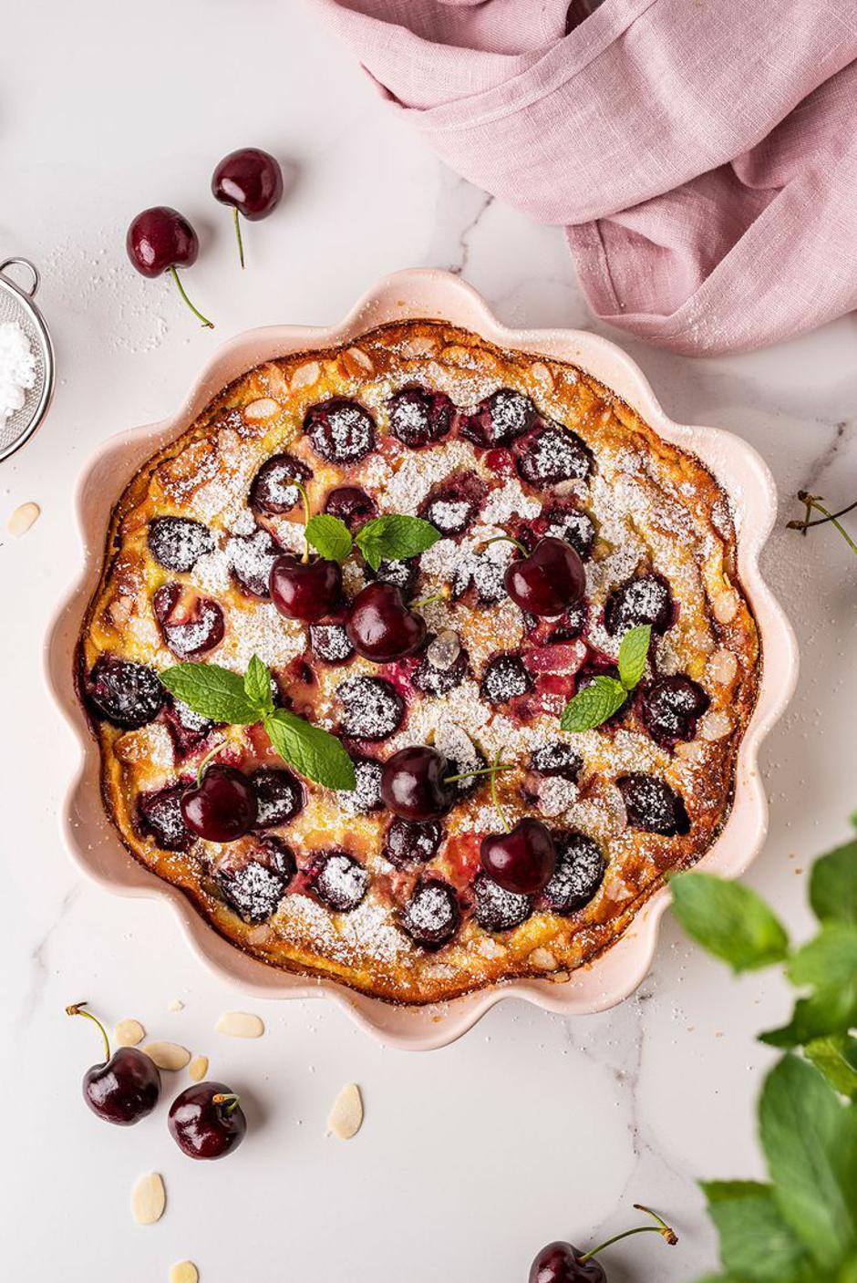 clafoutis od trešanja | Author: Asta Černė, Saulėta virtuvė/Pinterest