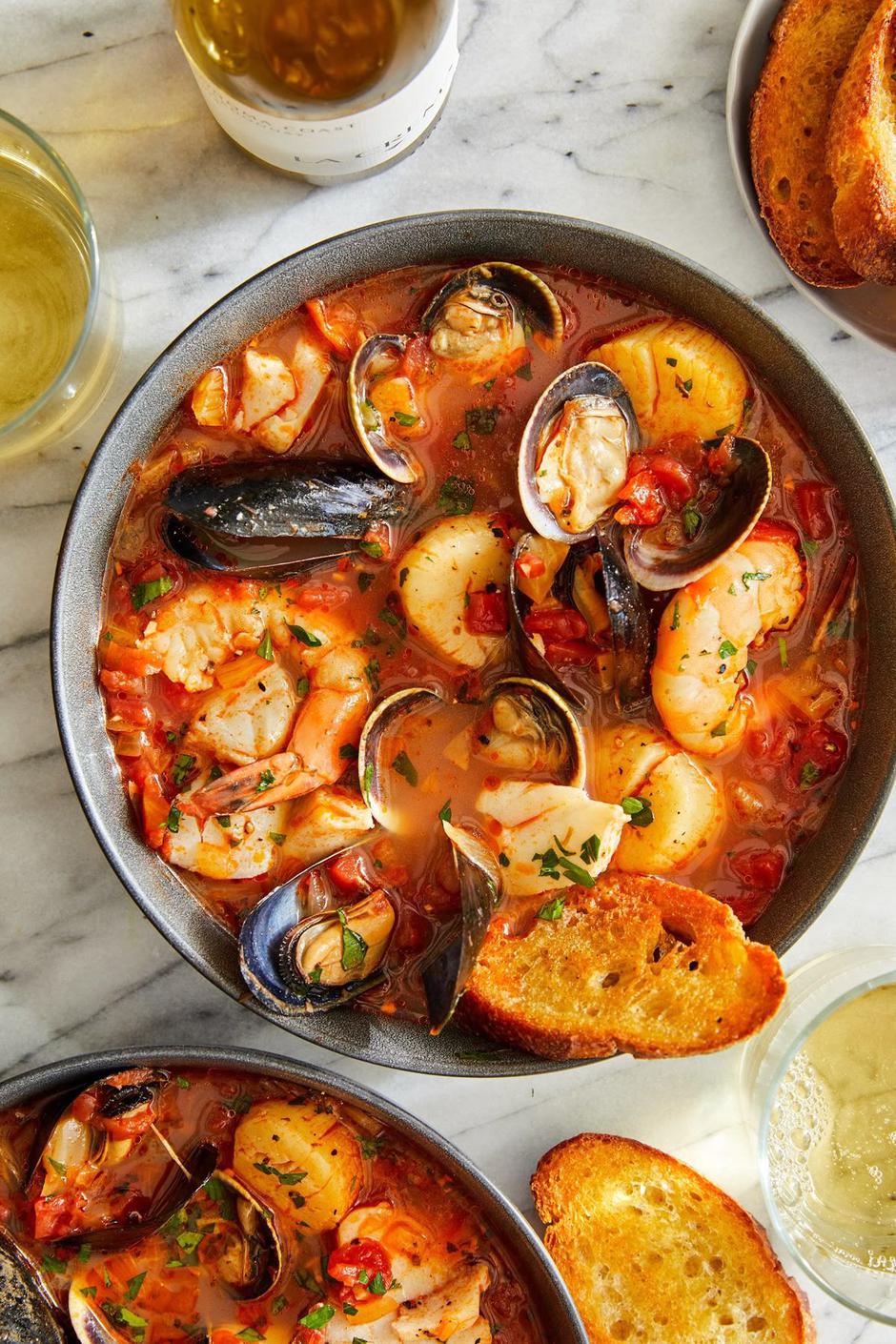 cioppino | Author: Vicky Nathan/Pinterest