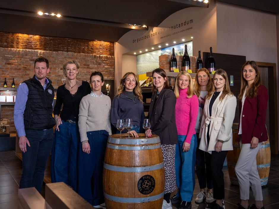 vino trois femmes, puklavec family wines | Author: Press