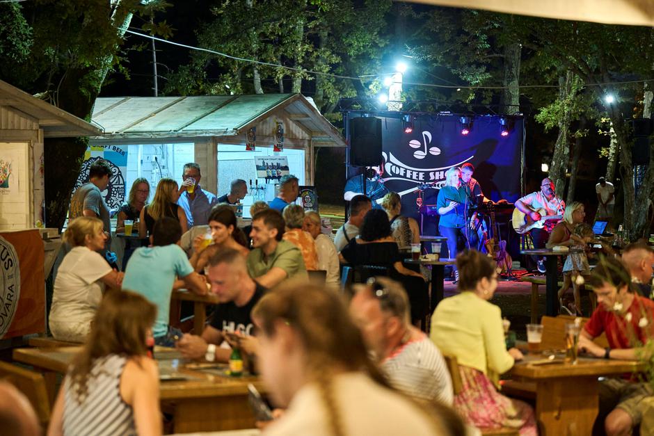 Craft Beer Burger Festival | Author: Press