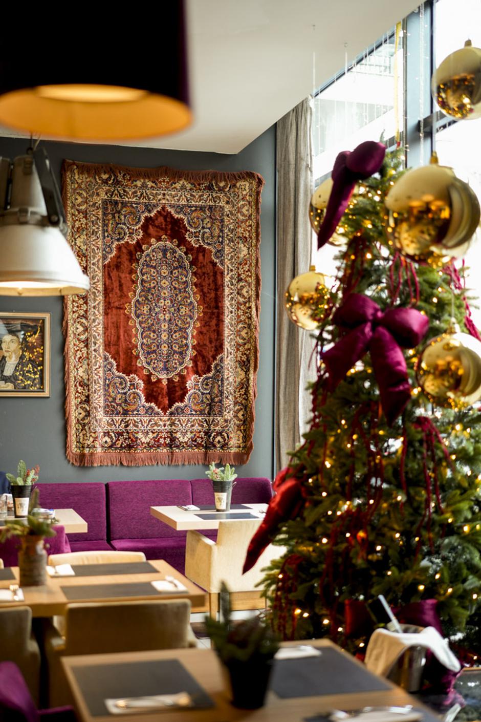 butler | Author: Bojan Zibar