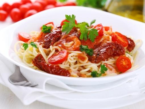 Špageti s umakom od rajčice