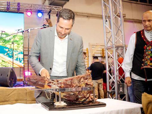 8. Međunarodni festival pršuta Drniš 2025.