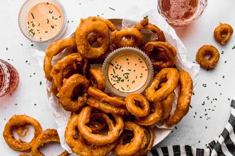 onion rings. kolutići luka