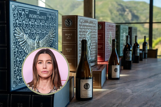 jessica biel vino prophet & poel