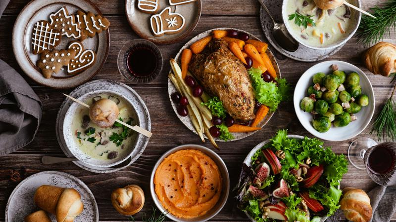 Najbolje ideje za rasko&scaron;an bo&zcaron;i&cacute;ni ru&ccaron;ak ili ve&ccaron;eru