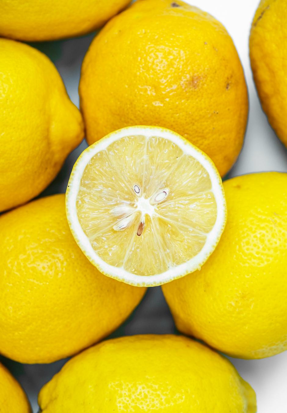 limun, limunova korica | Author: Curated Lifestyle/Unsplash