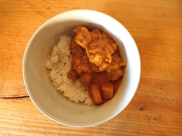 curry od cvjetače i tofua
