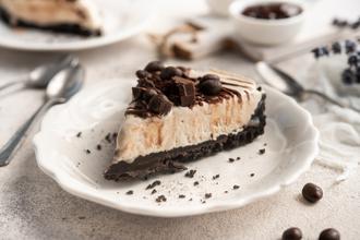 Cheesecake s podlogom od Oreo keksa