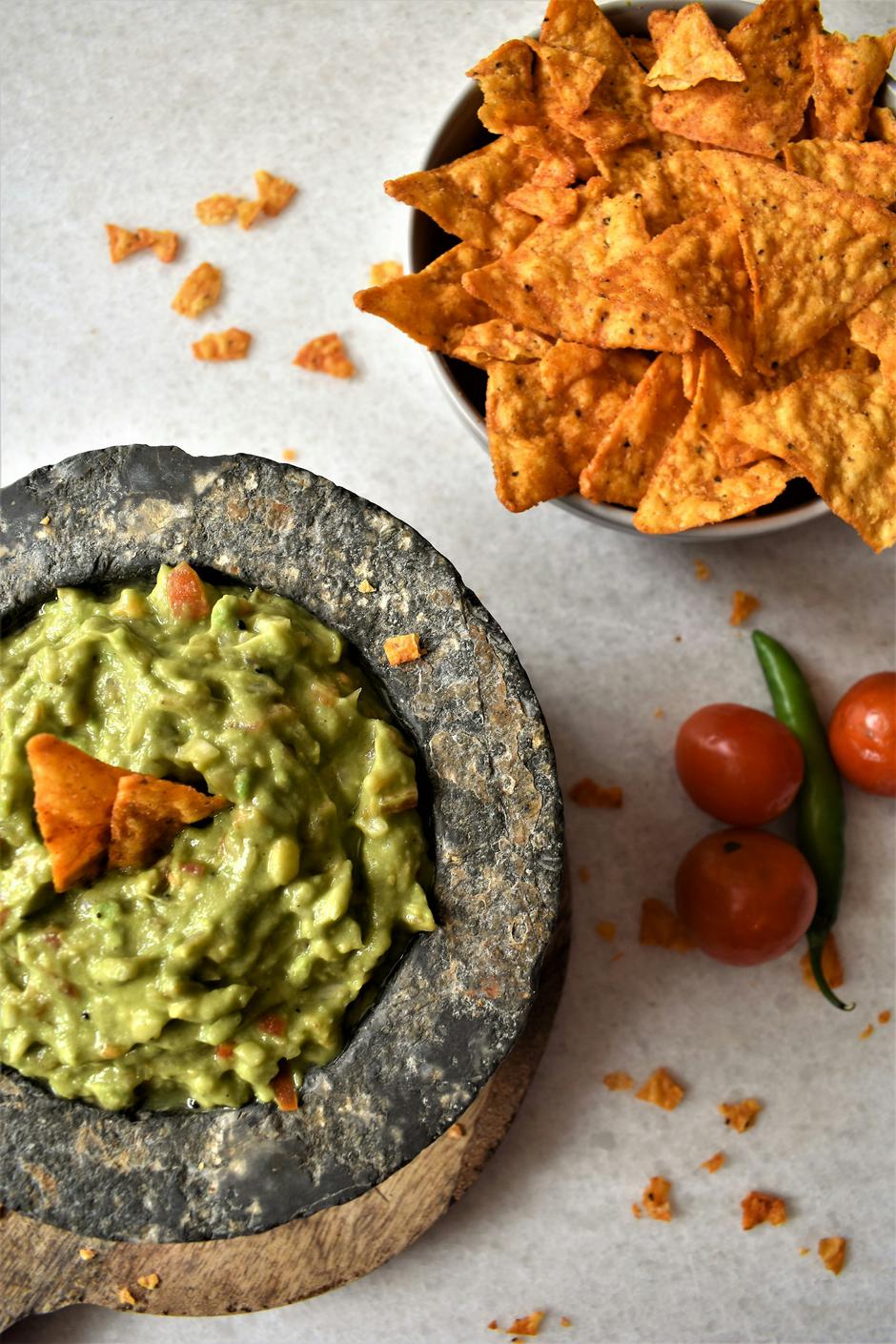 guacamole | Author: Yakshi Virmani/Unsplash