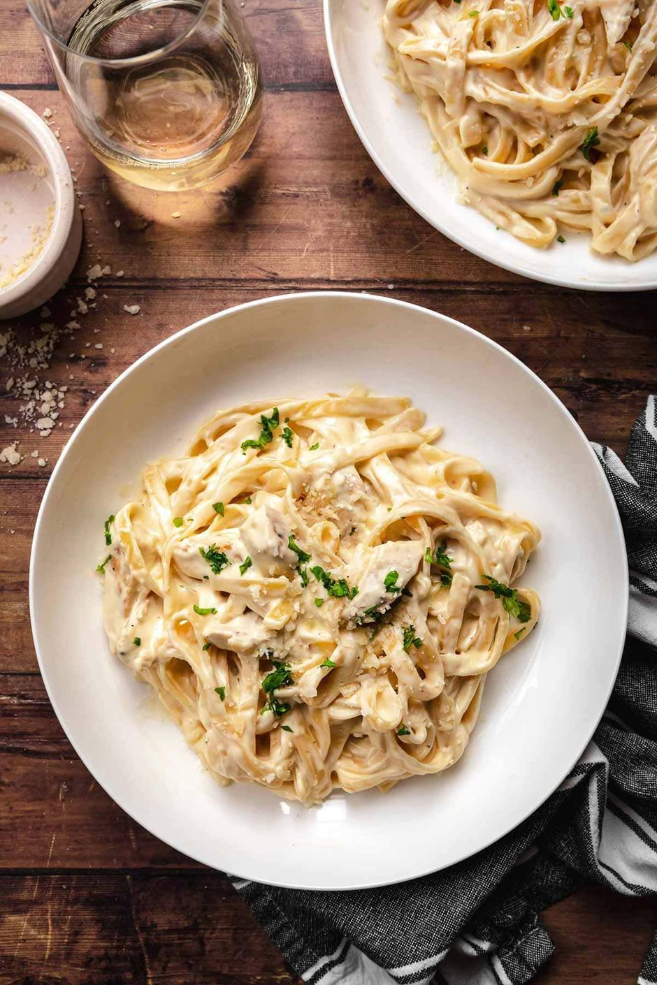 alfredo piletina, alfredo tjestenina | Author: Dinner, then Dessert/Pinterest