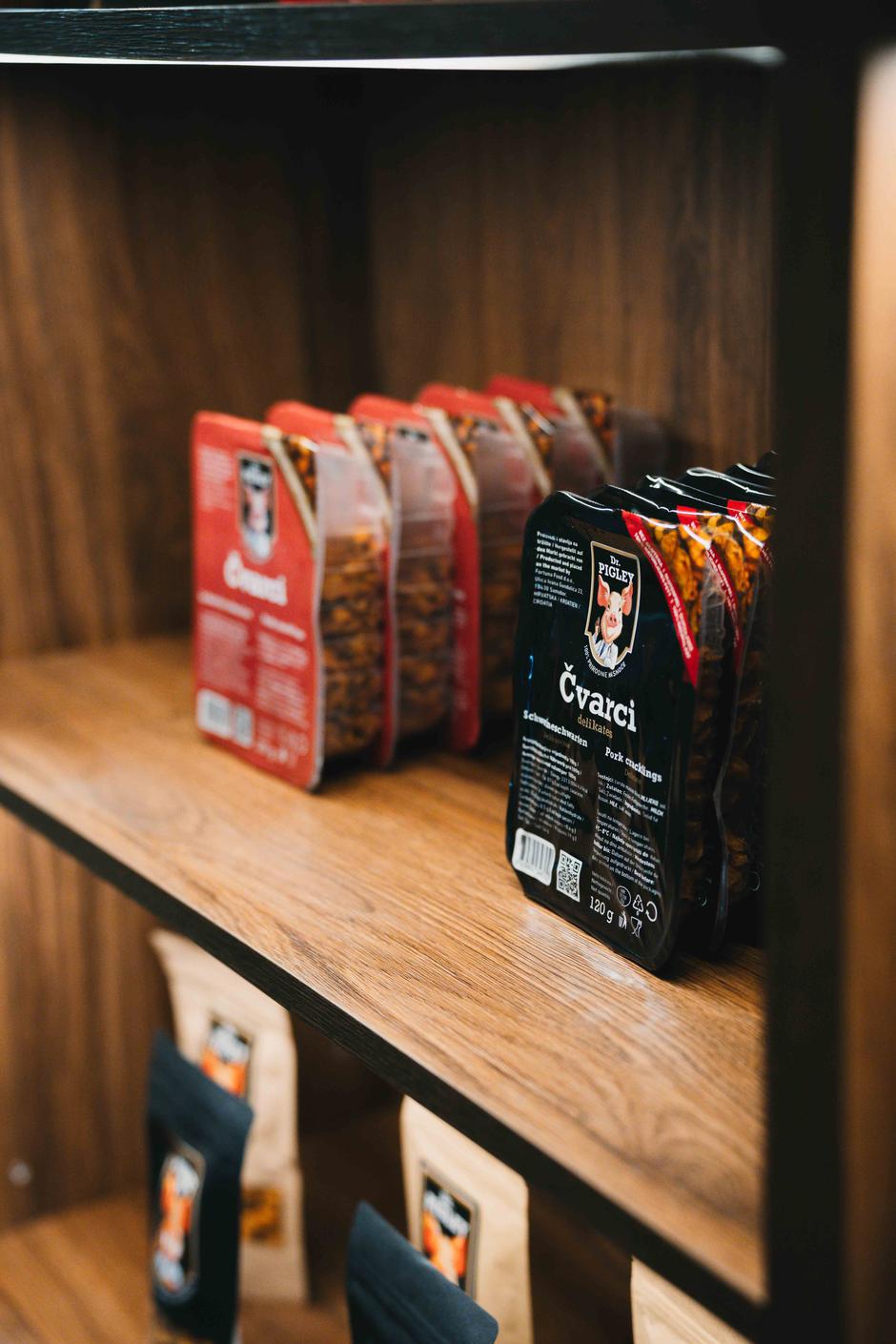 dr. pigley čvarci dućan otvorenje | Author: Luka Asanin