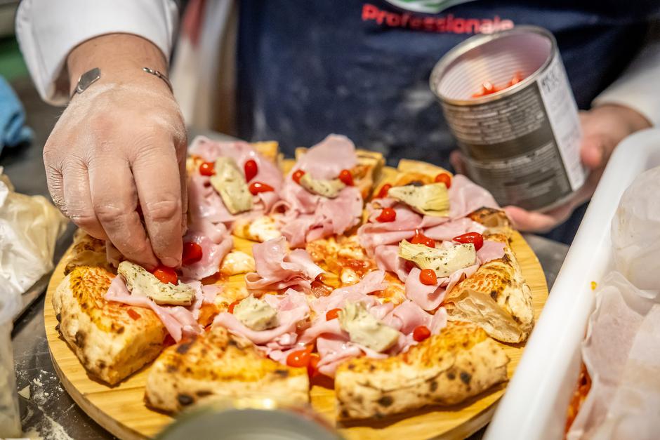 stefano cossignani, pizza | Author: Goran Jakus