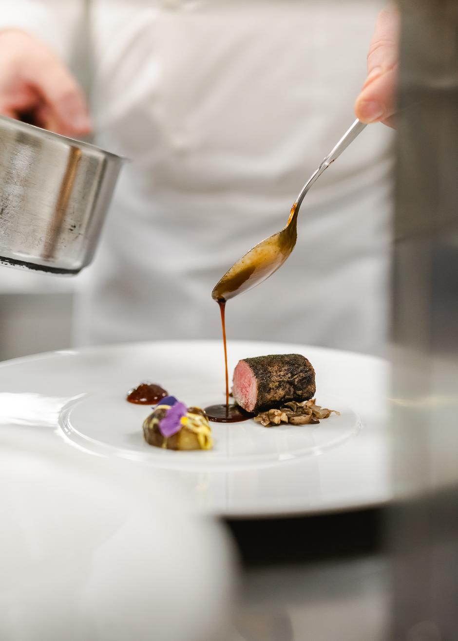 harry's piccolo u spinnakeru | Author: Robert Maric