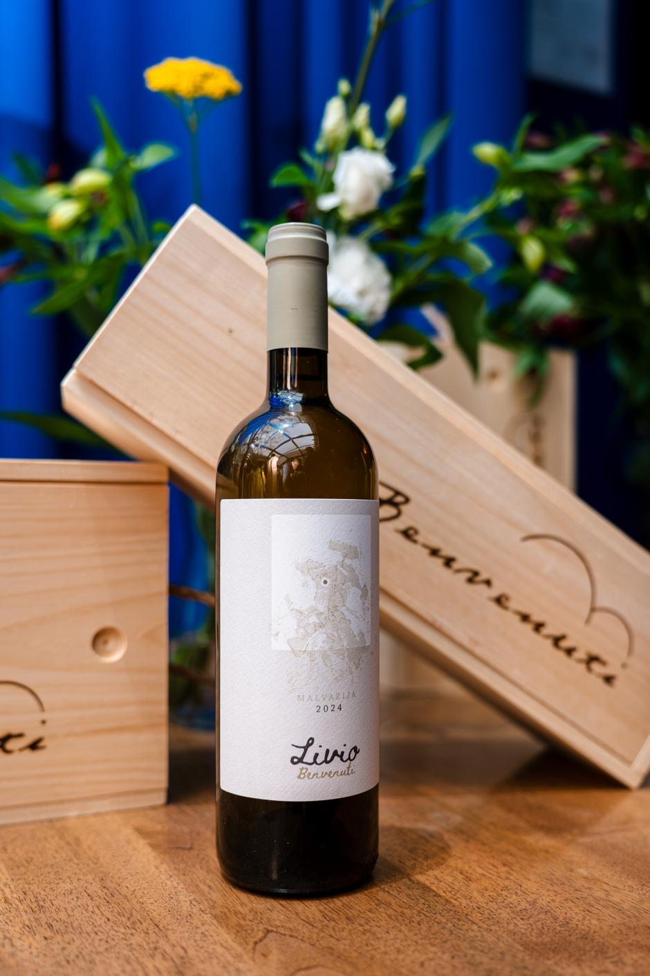 benvenuti | Author: Press