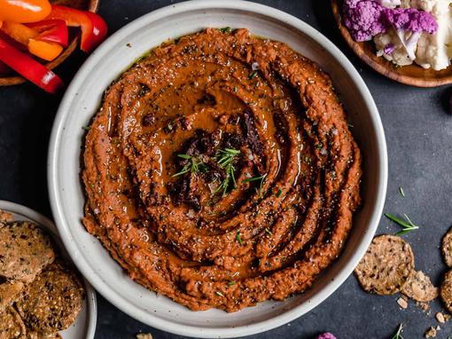 dip od prepečenoga graha