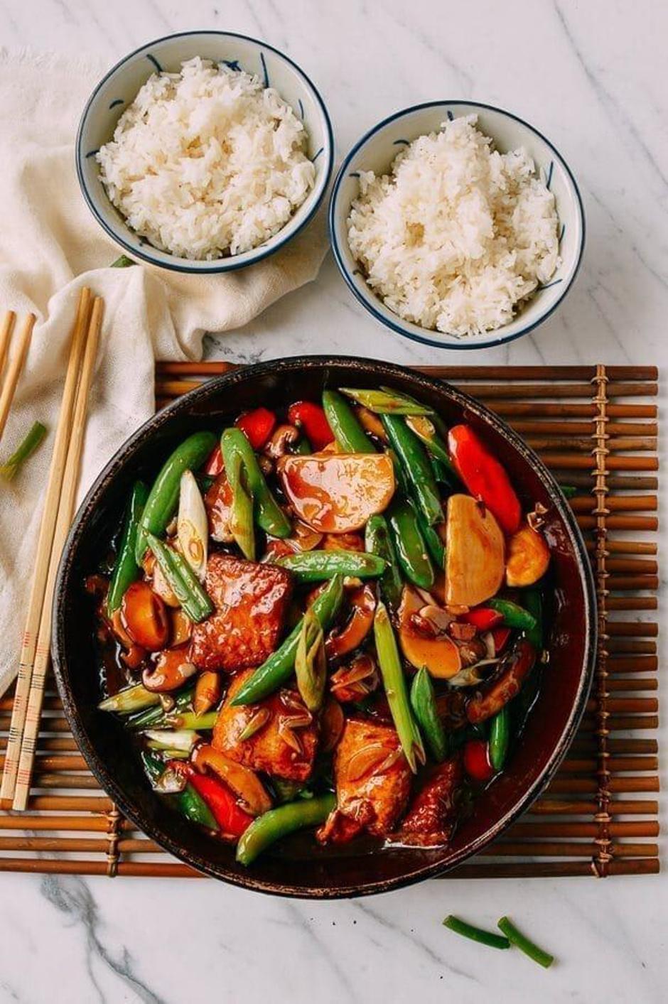 tofu wok | Author: The Woks of Life/Pinterest