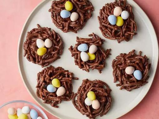 Hrskava čokoladna gnijezda koja složiš za 20 minuta