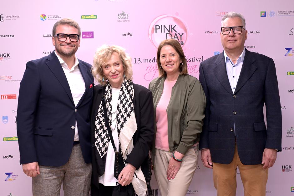 pink day | Author: Rene Karaman