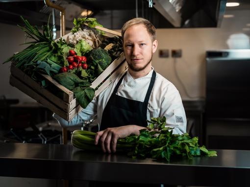 kvarner na tanjuru, deni srdoč marni pleše, vila rova